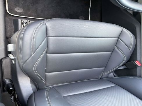 Certified 2025 Lincoln Nautilus Premier AWD/4WD image 13
