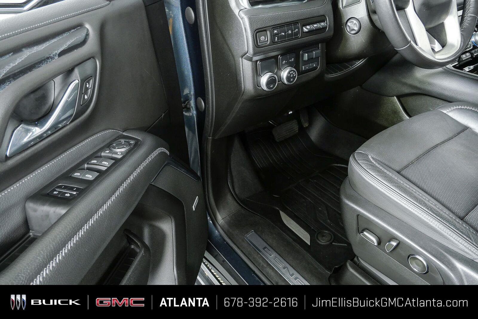 Used 2021 GMC Yukon Denali w/ Denali Ultimate Package RWD image 9