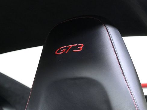 Certified 2018 Porsche 911 GT3 RWD image 19
