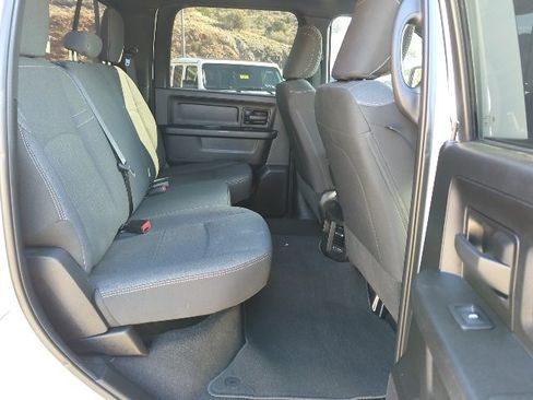 Used 2024 RAM 2500 Tradesman w/ Chrome Appearance Group image 21