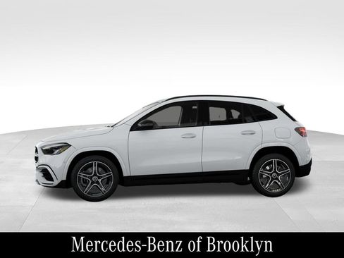 Certified 2026 Mercedes-Benz GLA 250 4MATIC image 39