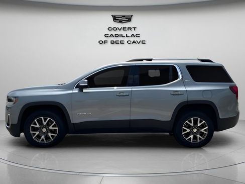 Used 2023 GMC Acadia SLT w/ Preferred Package image 5