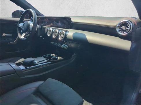 Used 2023 Mercedes-Benz CLA 250 image 26