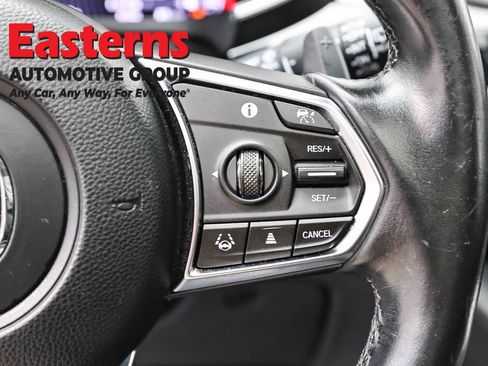 Used 2023 Acura MDX SH-AWD w/ Technology Package image 17