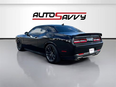 Used 2021 Dodge Challenger R/T Scat Pack w/ Shaker Package image 5