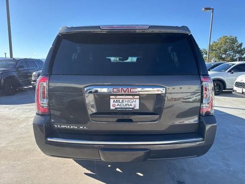 Used 2019 GMC Yukon XL Denali w/ Denali Ultimate Package image 9