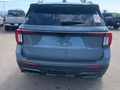 Used 2025 Ford Explorer ST-Line w/ Premium Package RWD image 7