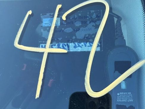 Used 2016 Volkswagen Passat 1.8T S image 29