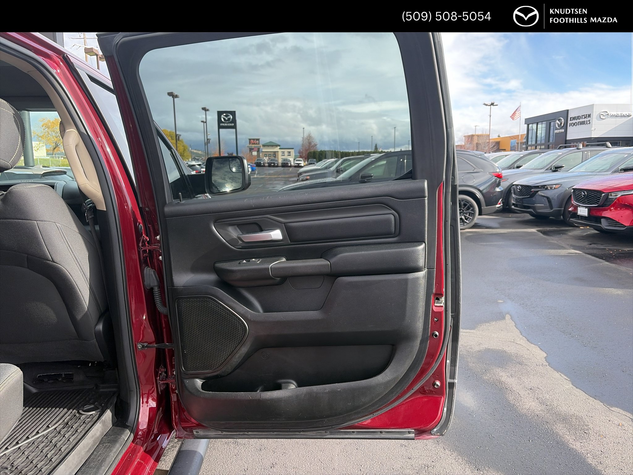 Used 2020 RAM 1500 Tradesman AWD/4WD image 15