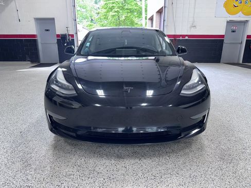 Used 2019 Tesla Model 3 Mid Range RWD image 8