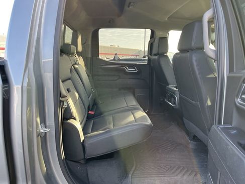 Used 2025 Chevrolet Silverado 1500 LTZ image 6