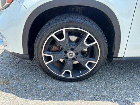 Used 2018 Mercedes-Benz GLA 250 image 10