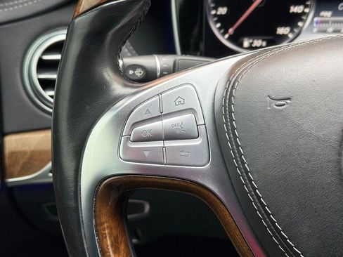 Used 2015 Mercedes-Benz S 550 Sedan image 29