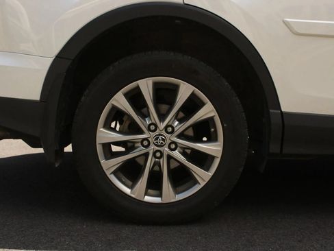 Used 2016 Toyota RAV4 Limited w/ Protection Package AWD/4WD image 10