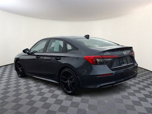 Used 2022 Honda Civic Sport image 7
