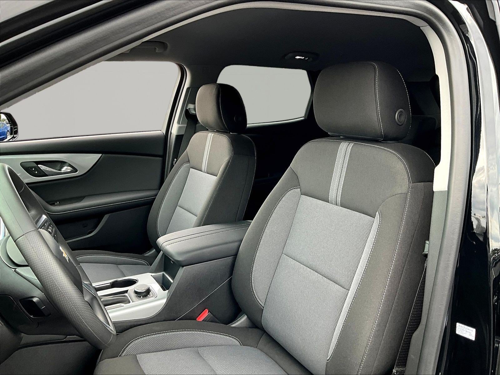 New 2026 Chevrolet Blazer LT FWD image 17