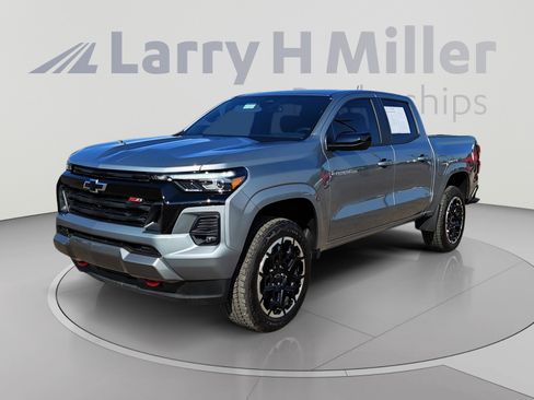 Used 2026 Chevrolet Colorado Z71 w/ Technology Package AWD/4WD image 1