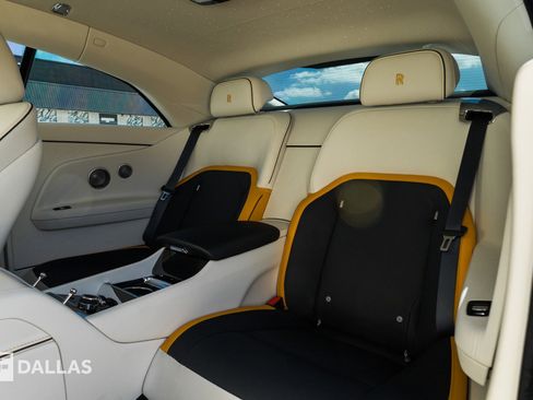 Used 2024 Rolls-Royce Spectre w/ Spectre Launch Package AWD/4WD image 6