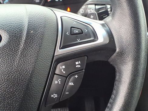 Used 2019 Ford Edge Titanium w/ Cold Weather Package image 35