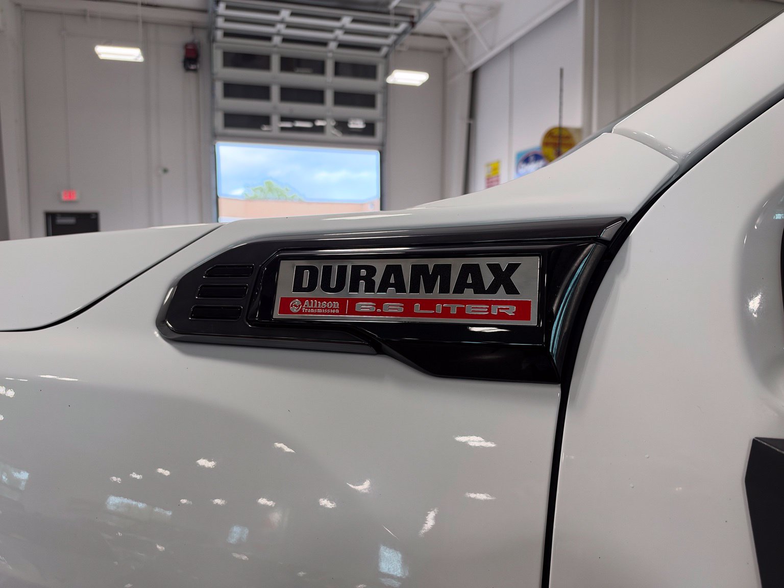Used 2024 GMC Sierra 2500 AT4 w/ AT4 Premium Plus Package AWD/4WD image 10