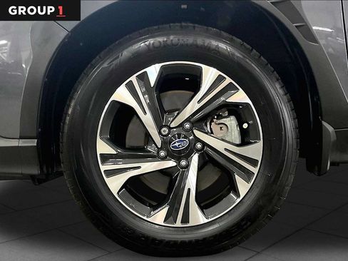 Used 2024 Subaru Crosstrek 2.0i Premium AWD/4WD image 11