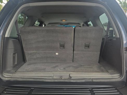 Used 2004 Ford Expedition XLS AWD/4WD image 17