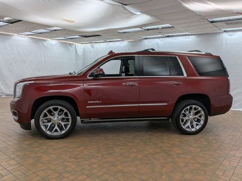 Used 2019 GMC Yukon Denali w/ Denali Ultimate Package image 4