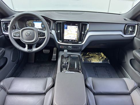 Used 2022 Volvo S60 T8 R-Design w/ Climate Package AWD/4WD image 13