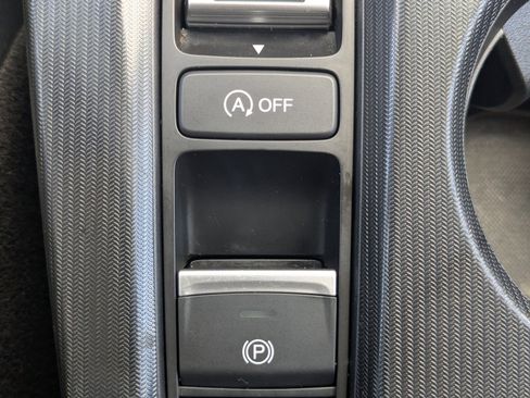Used 2022 Honda Civic Touring image 28