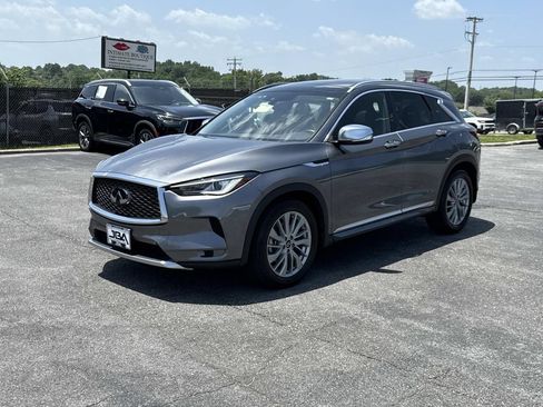 Used 2024 INFINITI QX50 Luxe w/ Accent Package AWD/4WD image 23