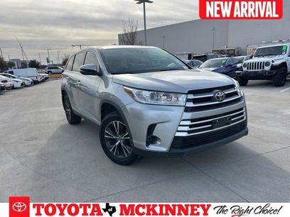Used 2019 Toyota Highlander LE