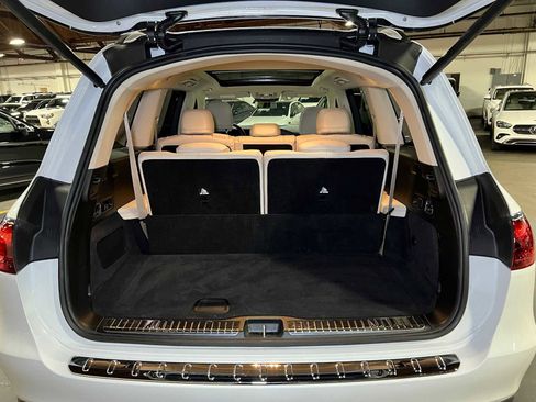 Certified 2024 Mercedes-Benz GLS 580 4MATIC image 17