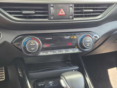 Used 2024 Kia Forte GT-Line w/ GT-Line Premium Package FWD image 27