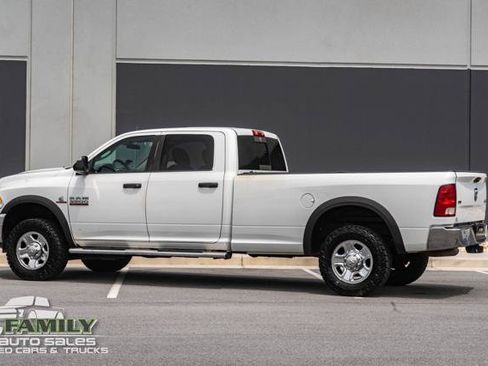 Used 2015 RAM 3500 SLT AWD/4WD image 5