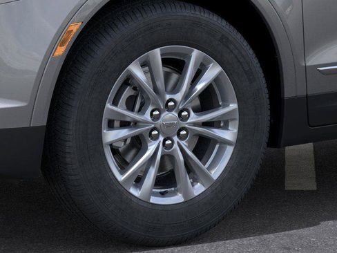 New 2026 Cadillac XT5 Luxury w/ LPO, Floor Liner Package FWD image 9