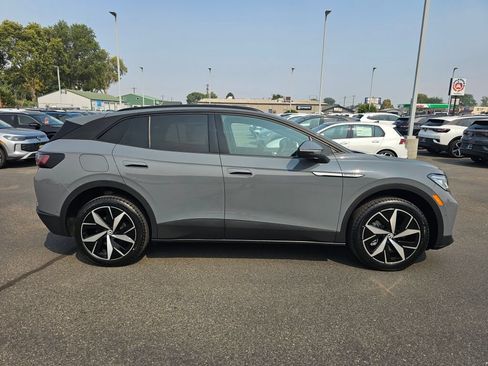 Certified 2023 Volkswagen ID.4 Pro S AWD/4WD image 7