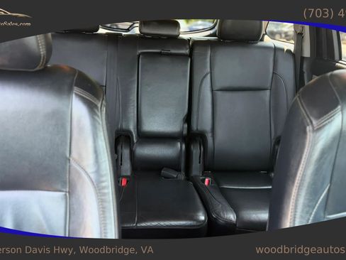 Used 2017 Toyota Highlander XLE AWD/4WD image 20