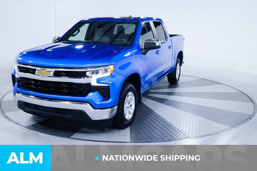 Used 2025 Chevrolet Silverado 1500 LT RWD image 2