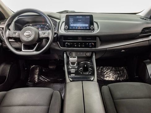 Used 2024 Nissan Rogue S FWD image 26