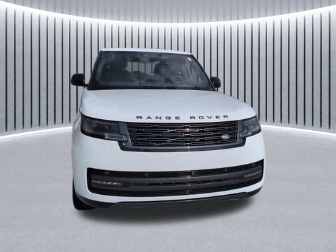 Used 2024 Land Rover Range Rover SE AWD/4WD image 5
