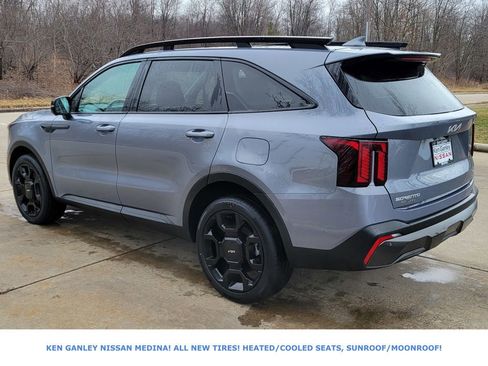 Used 2024 Kia Sorento SX image 5