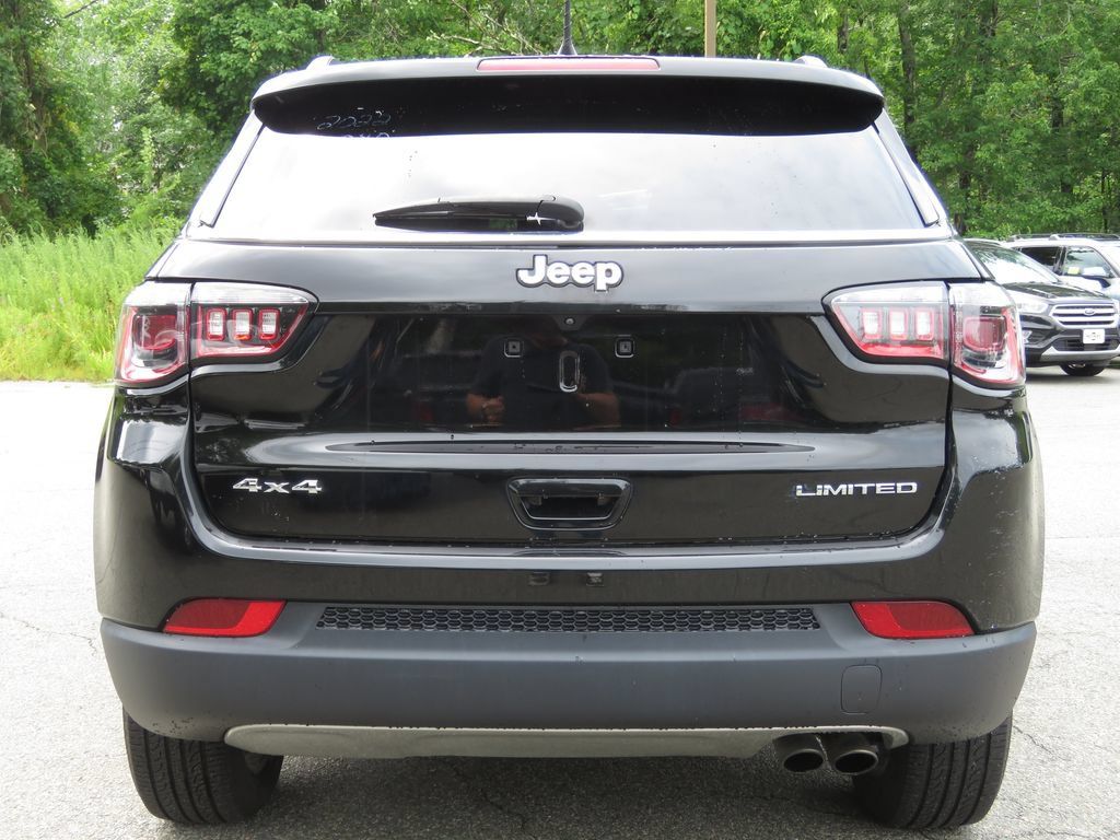 Used 2022 Jeep Compass Limited w/ Sun and Sound Group AWD/4WD image 6