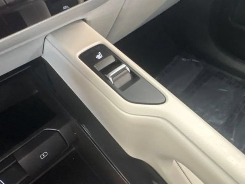 Used 2021 Kia Telluride S AWD/4WD image 39
