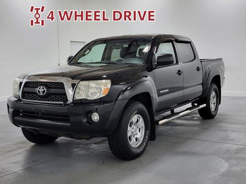 Used 2011 Toyota Tacoma 4x4 Double Cab image 5