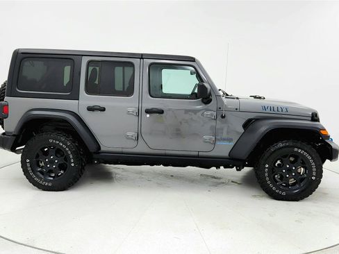 Used 2023 Jeep Wrangler Unlimited w/ 8.4" Radio Group AWD/4WD image 6