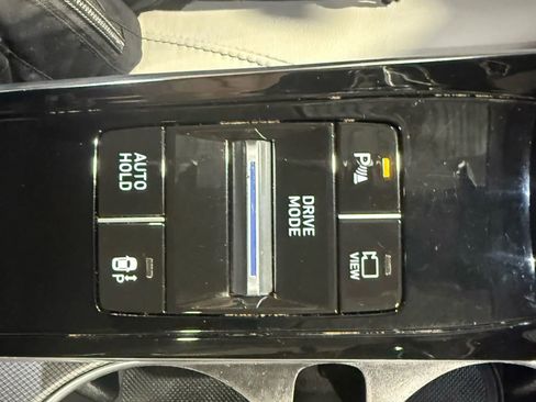 Used 2021 Hyundai Sonata Limited w/ Winter Weather Package image 22