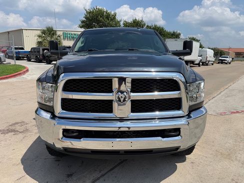 Used 2018 RAM 2500 Tradesman w/ Chrome Appearance Group AWD/4WD image 35