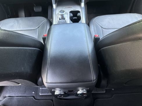 Used 2020 Ford Explorer Limited w/ Class III Trailer Tow Package AWD/4WD image 21