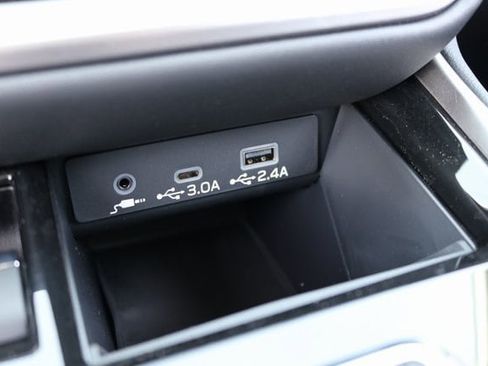 New 2025 Subaru Outback Premium image 31