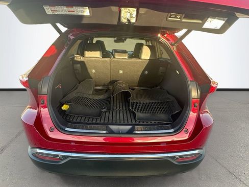 Used 2023 Toyota Venza Limited image 26